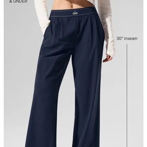 ALO Yoga Dark Blue Athletic Pants suit up trouser